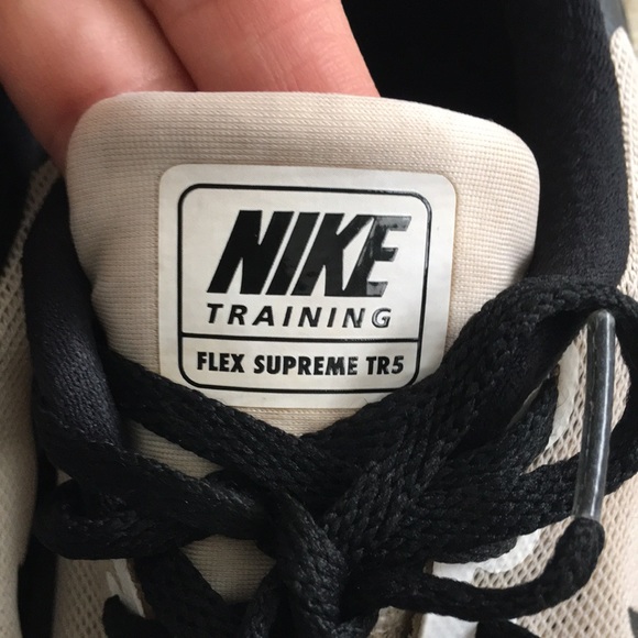 Nike Flex Supreme TR5 running shoes - Picture 4 of 6